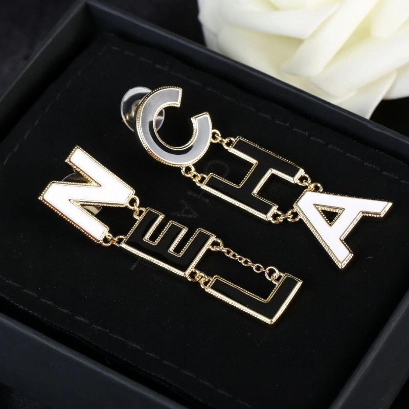 Chanel Earrings FreshLook 231844