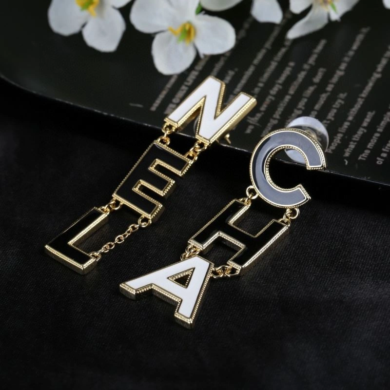 Chanel Earrings FreshLook 231844