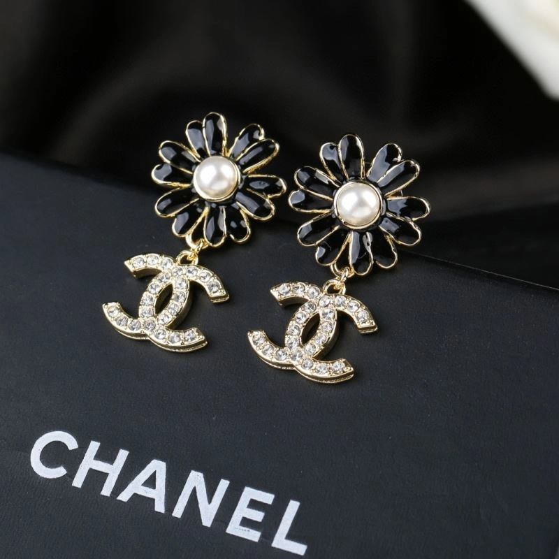 Chanel Earrings Colorful 231843