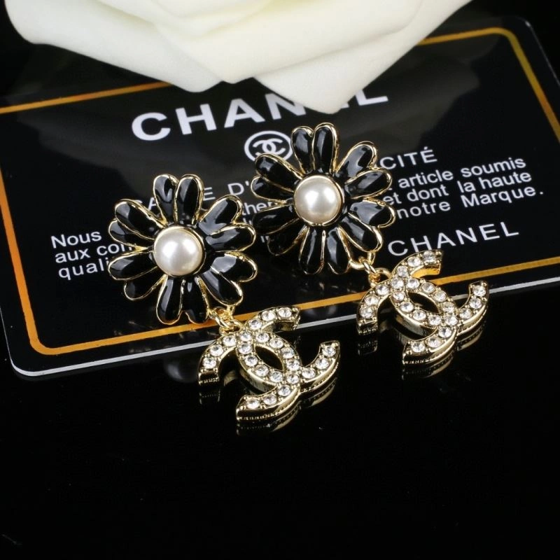Chanel Earrings Colorful 231843