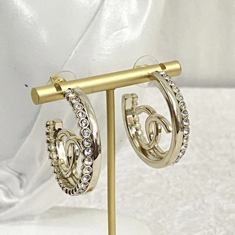 Refined Chanel Earrings 231878