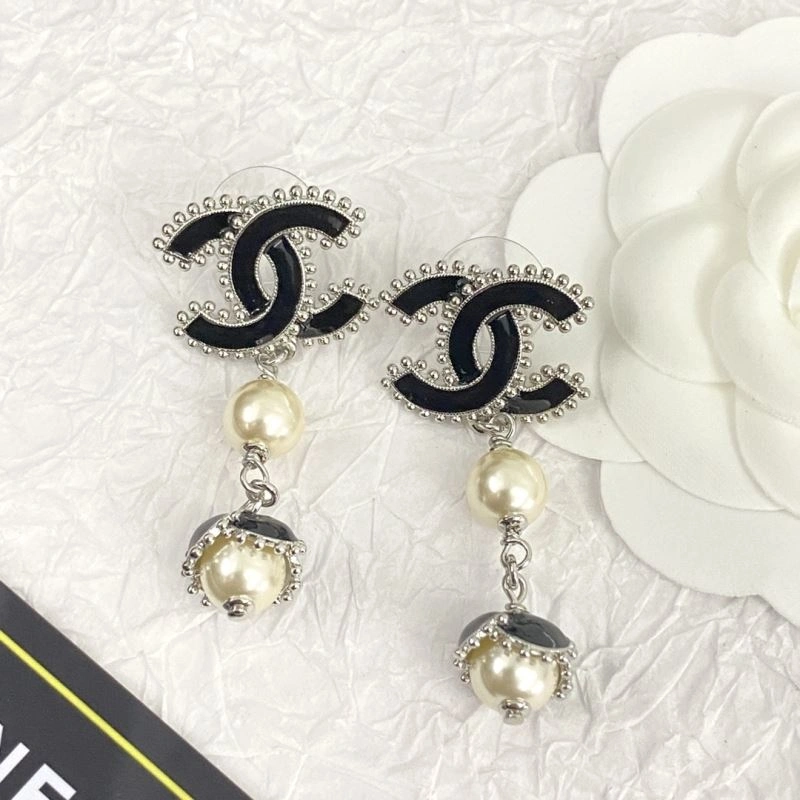 Chanel Earrings SmoothTexture 231828
