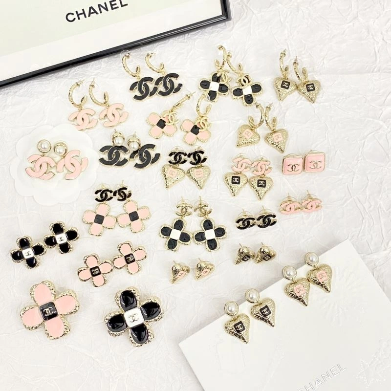 Snug Chanel Earrings 231846