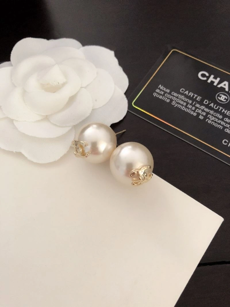 TechFriendly Chanel Earrings 231892