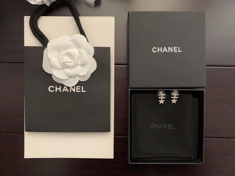 Affordable Chanel Earrings 231883