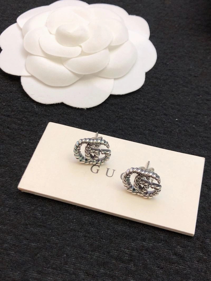 Vibrant Chanel Earrings 231830