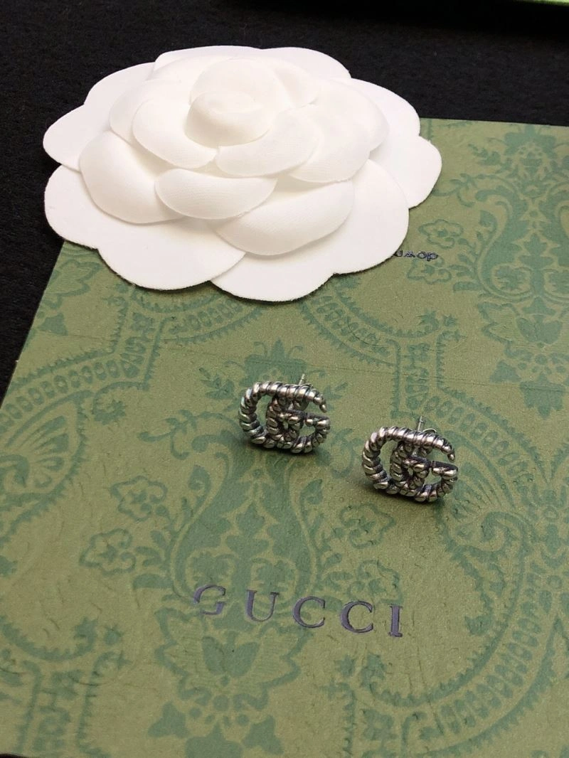 Vibrant Chanel Earrings 231830