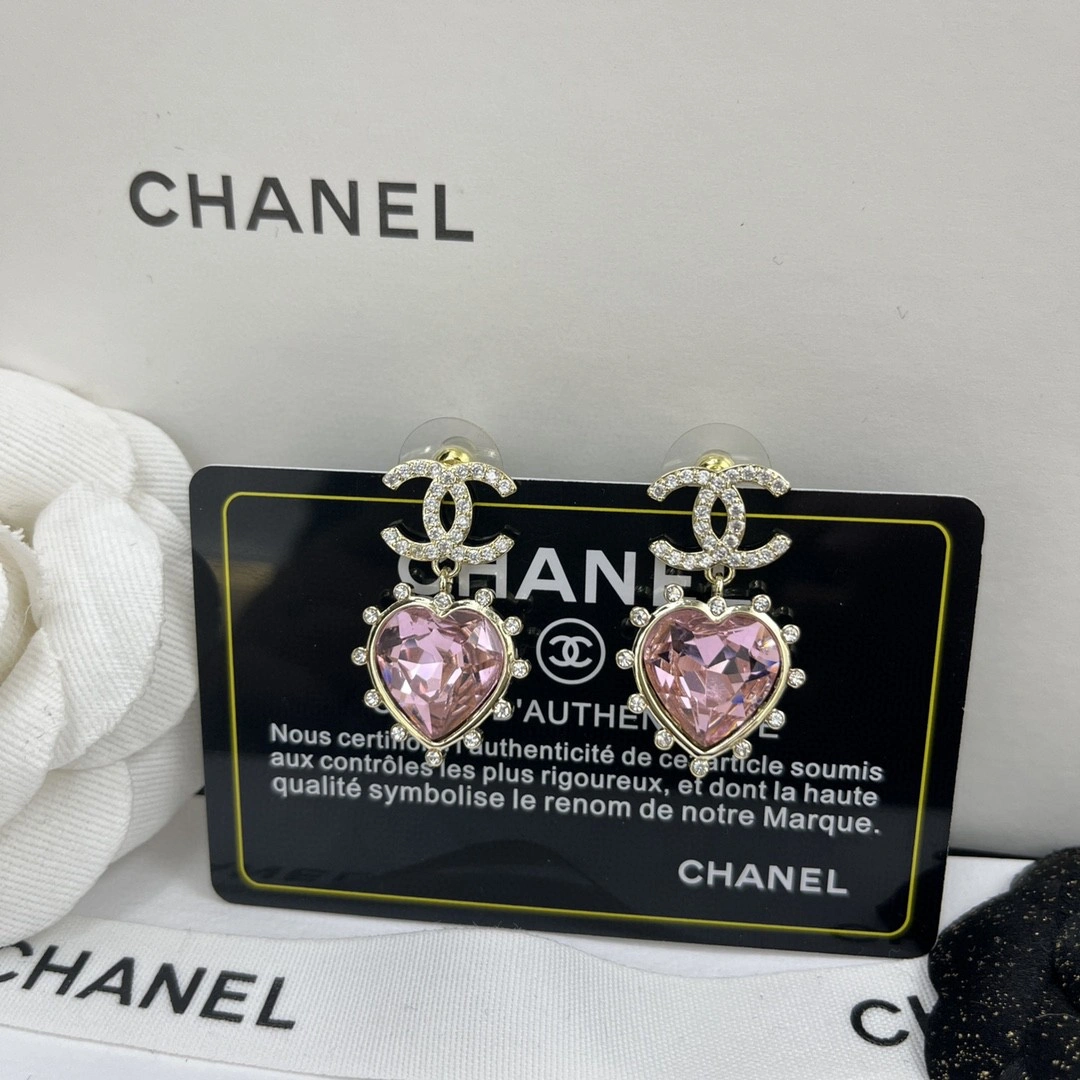 Minimalist Chanel Earrings 231825