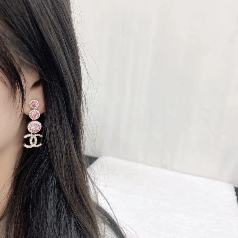 Chanel Earrings Comfortable 231869