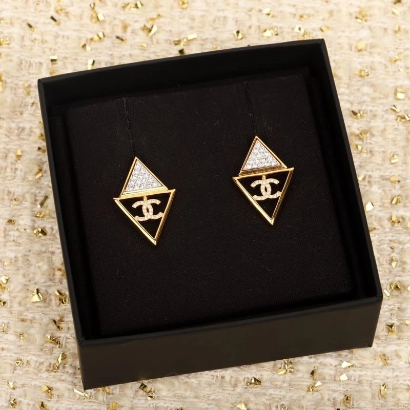 Timeless Chanel Earrings 231867