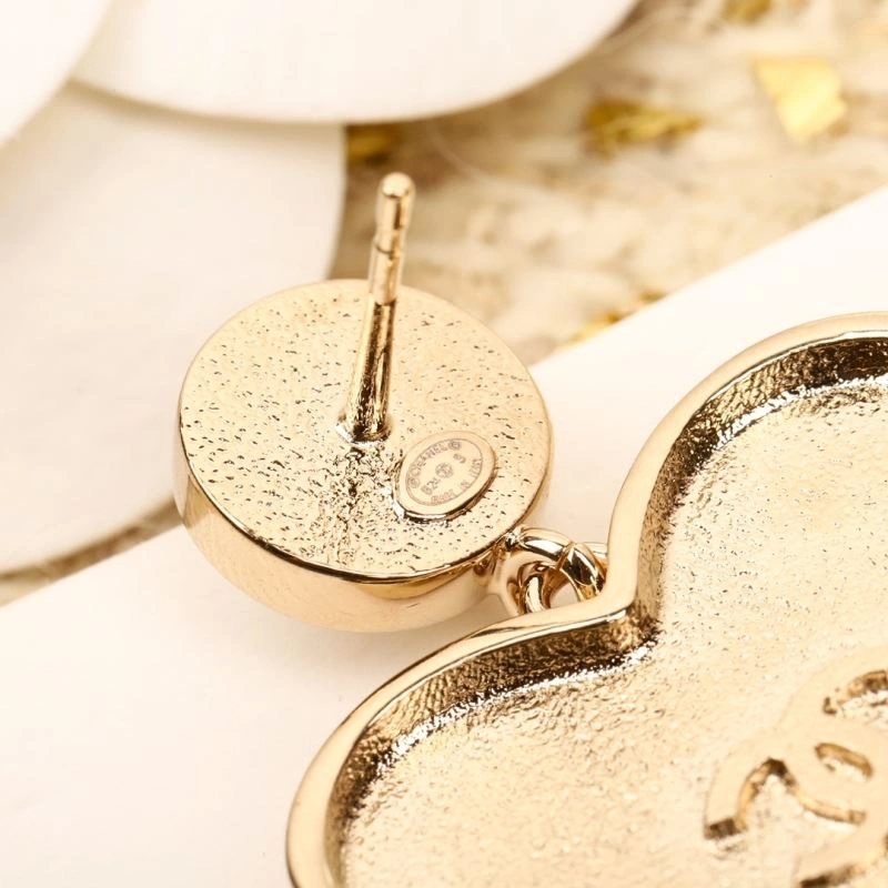 Chanel Earrings Lightweight 231845