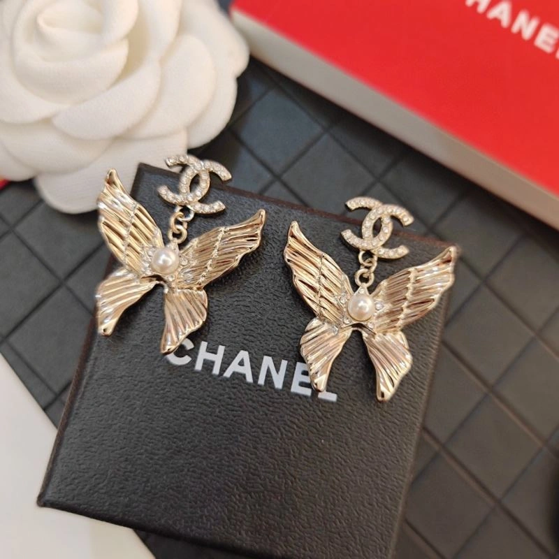 Sustainable Chanel Earrings 231882