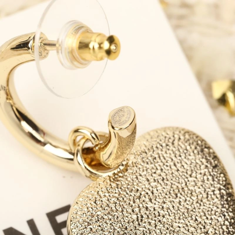 Vibrant Chanel Earrings 231827