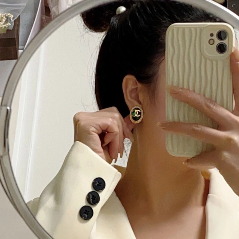 Chanel Earrings ZipUp 231851