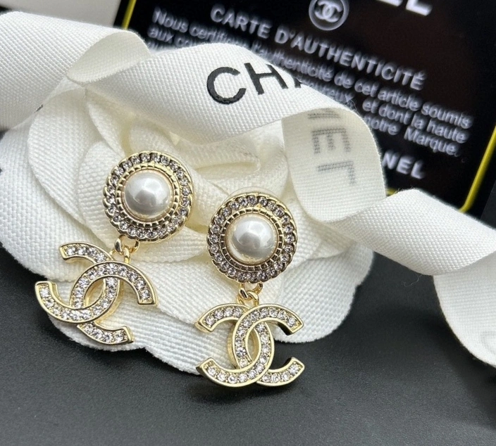 Chanel Earrings ComfortFit 231798