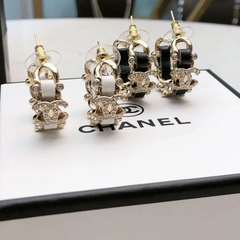 Chanel Earrings Trendy 231787