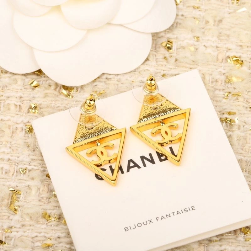 Chanel Earrings Lightweight 231806