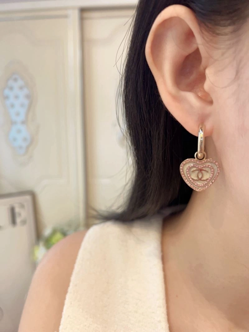 Comfortable Chanel Earrings 231805