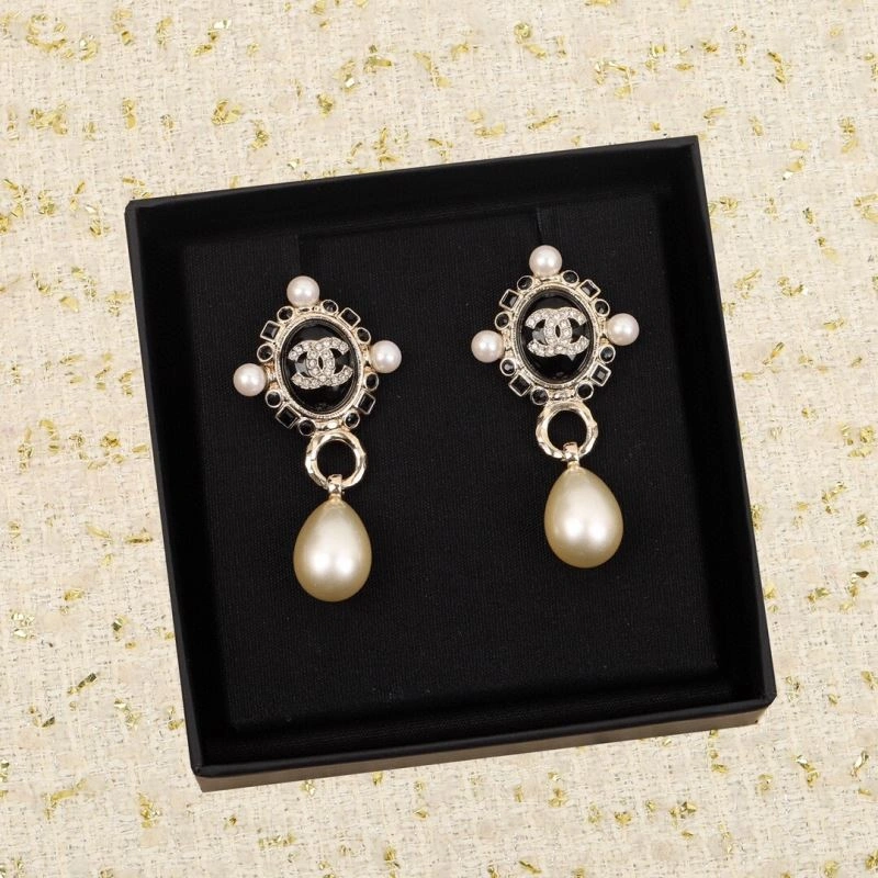 SunProtective Chanel Earrings 231860