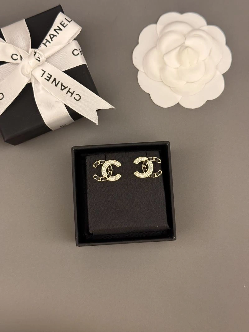 Chanel Earrings Stylish 231785