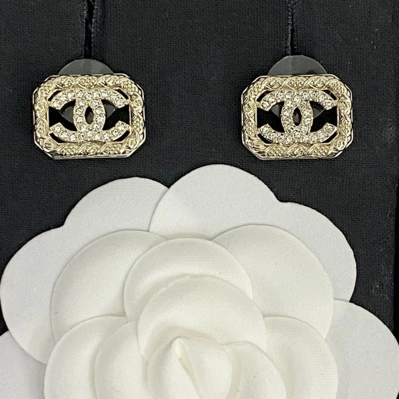 DailyWear Chanel Earrings 231769
