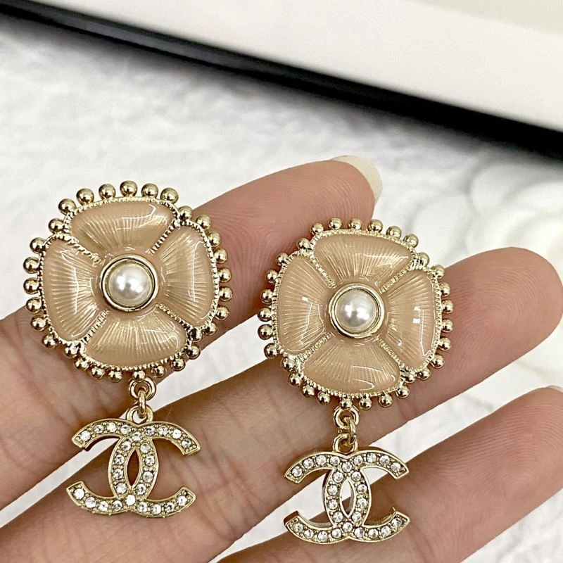 Chanel Earrings Resilient 231823