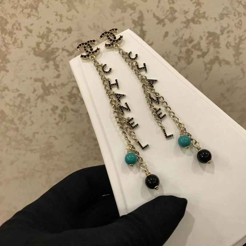 Chanel Earrings Affordable 231782
