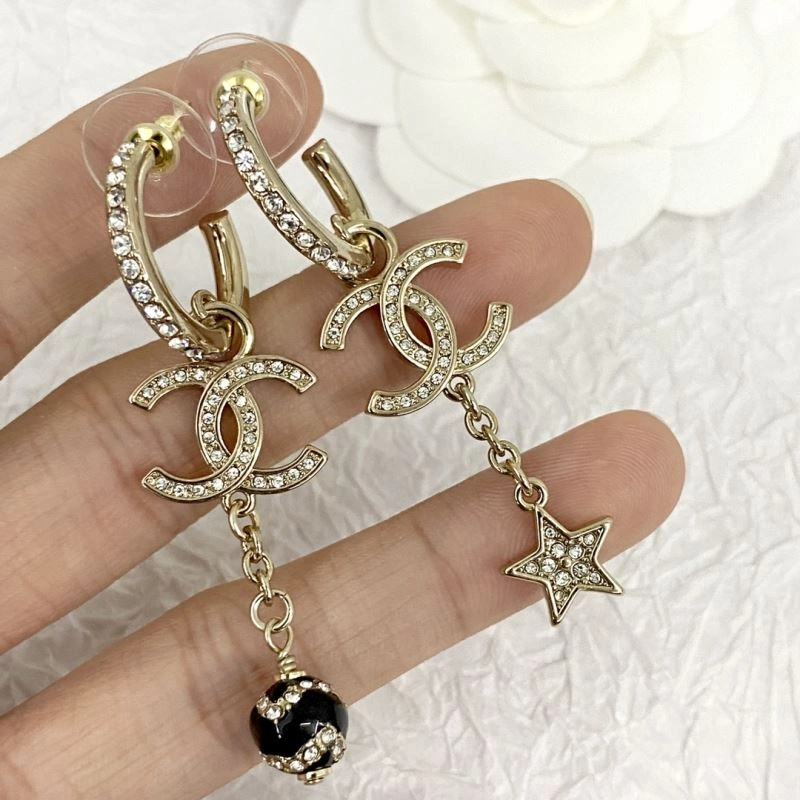 Cozy Chanel Earrings 231779