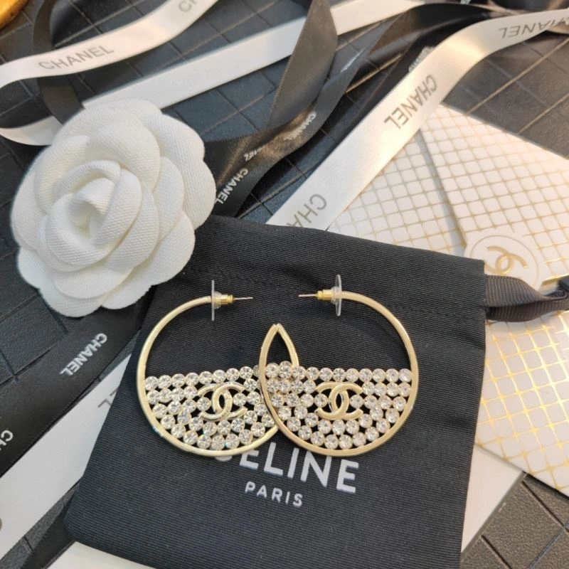 Chanel Earrings Practical 231762