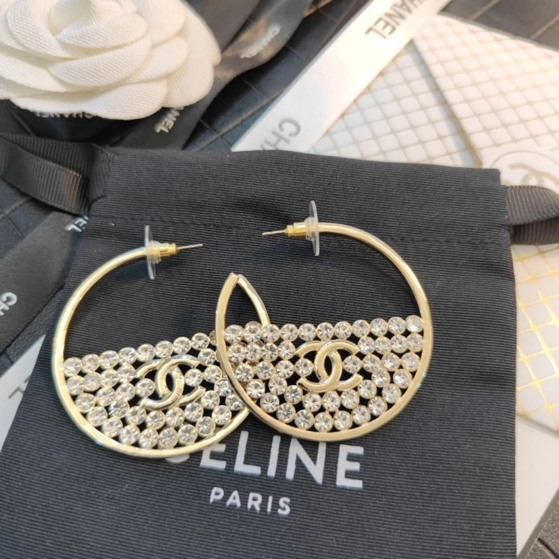 Chanel Earrings Practical 231762