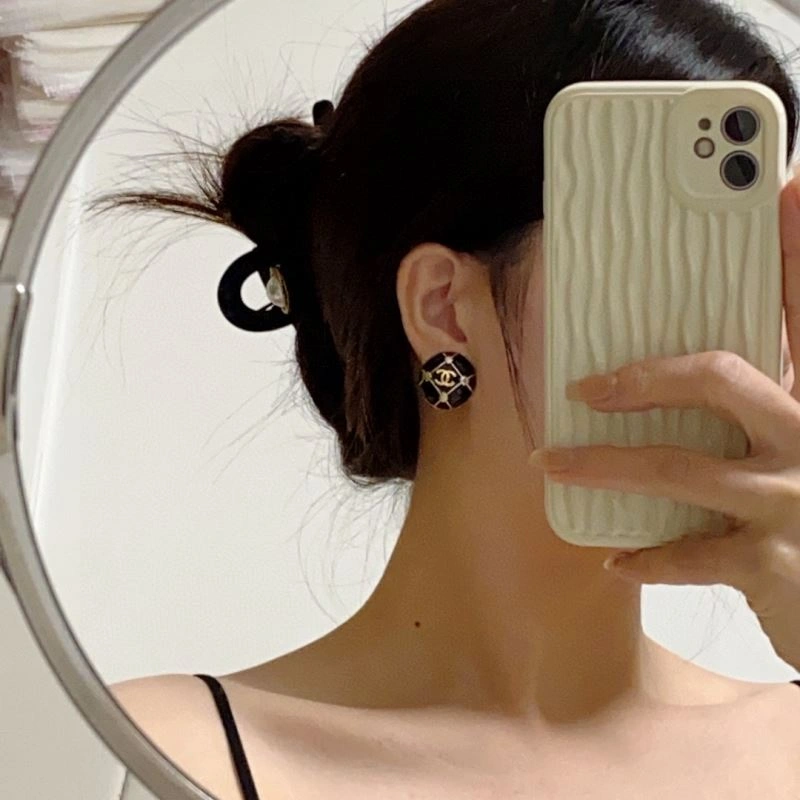Chanel Earrings ModernLook 231744