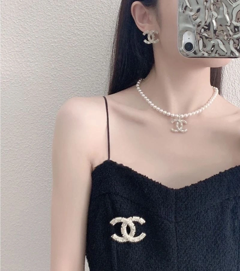 Chanel Earrings WrinkleFree 231788