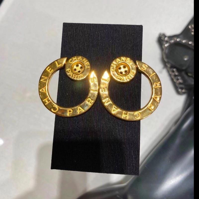 Stretchable Chanel Earrings 231758