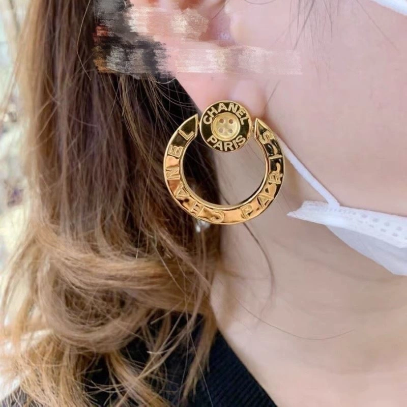 Stretchable Chanel Earrings 231758