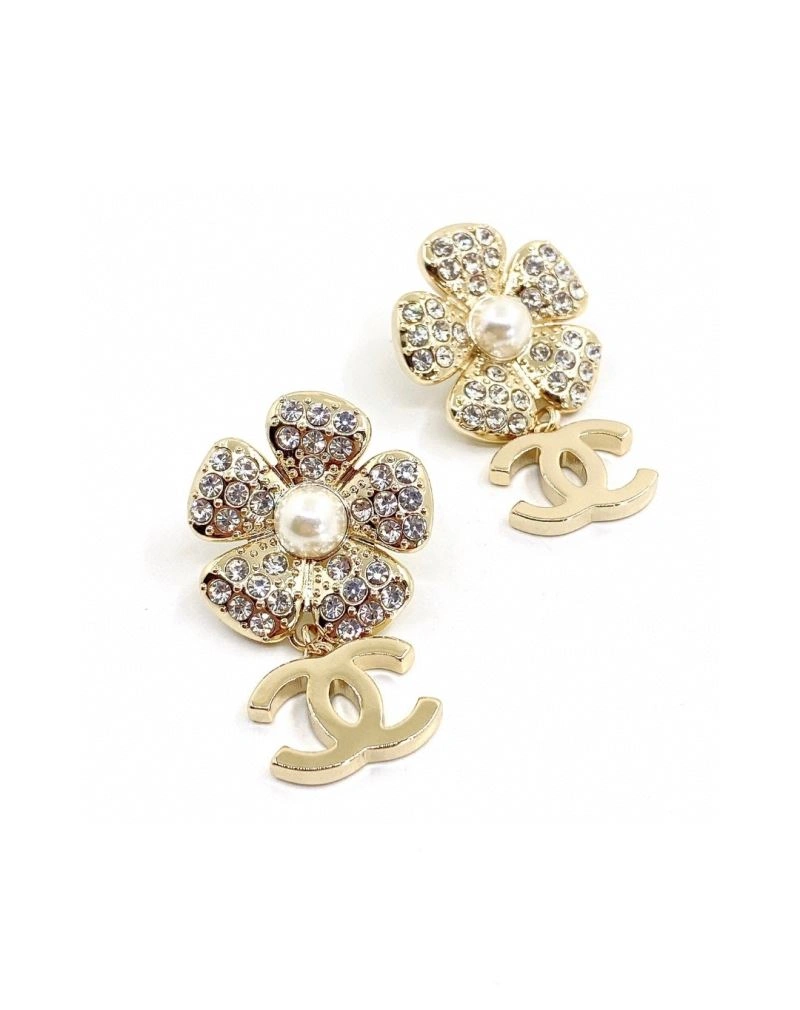 Chanel Earrings Lightweight 231781