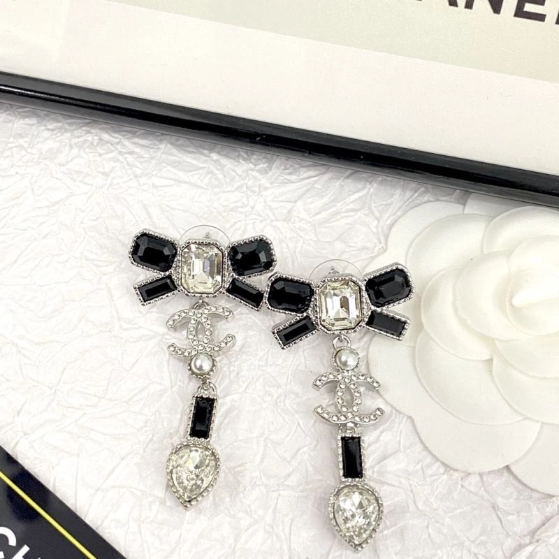 Chanel Earrings Stylish 231733