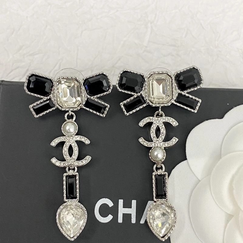 Chanel Earrings Stylish 231733