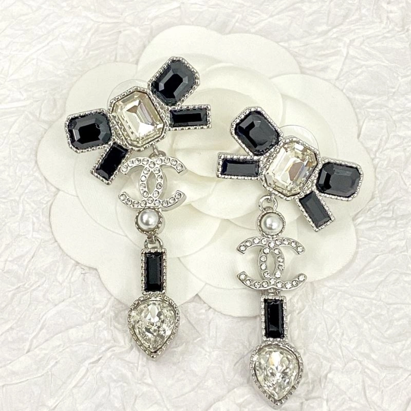 Chanel Earrings Stylish 231733