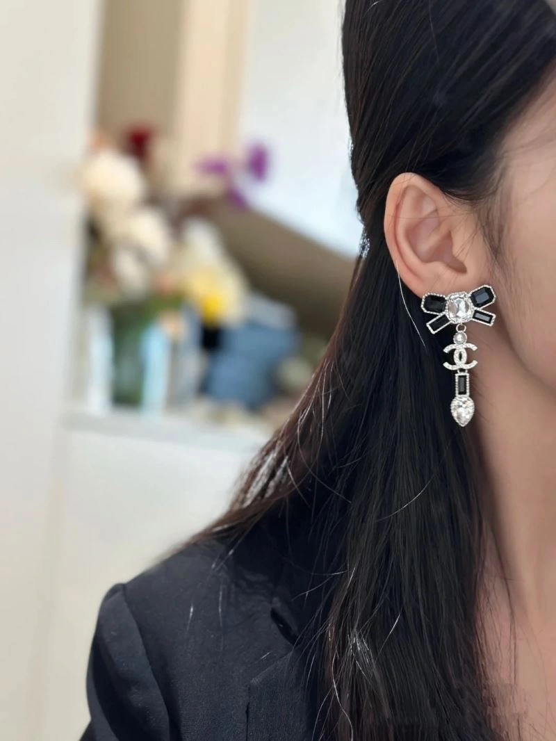 Chanel Earrings Stylish 231733