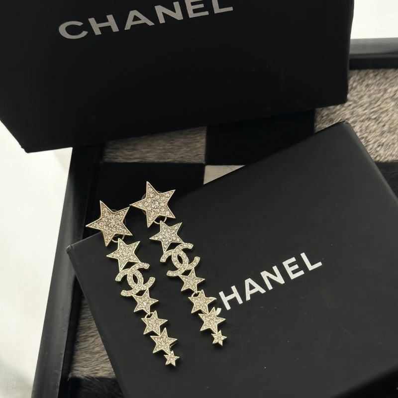 Chanel Earrings Unisex 231741