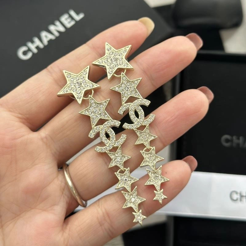 Chanel Earrings Unisex 231741