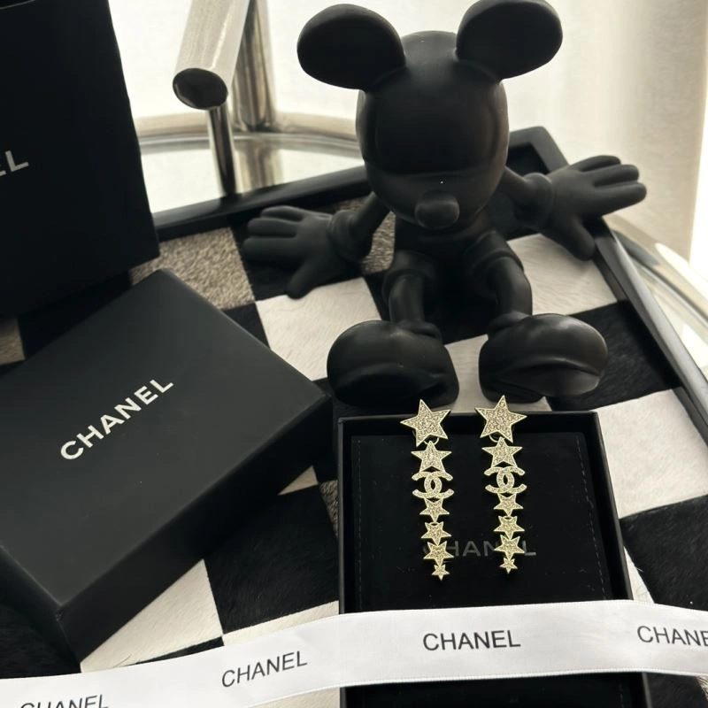 Chanel Earrings Unisex 231741