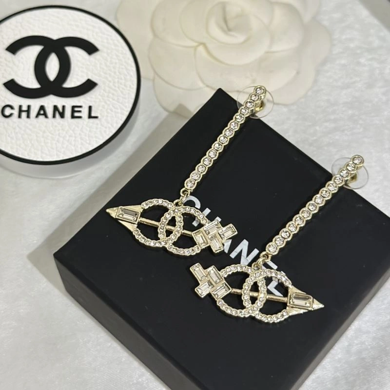 Chanel Earrings Comfortable 231783