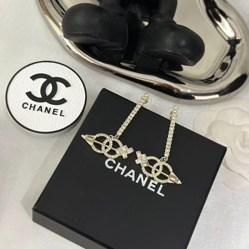 Chanel Earrings Comfortable 231783