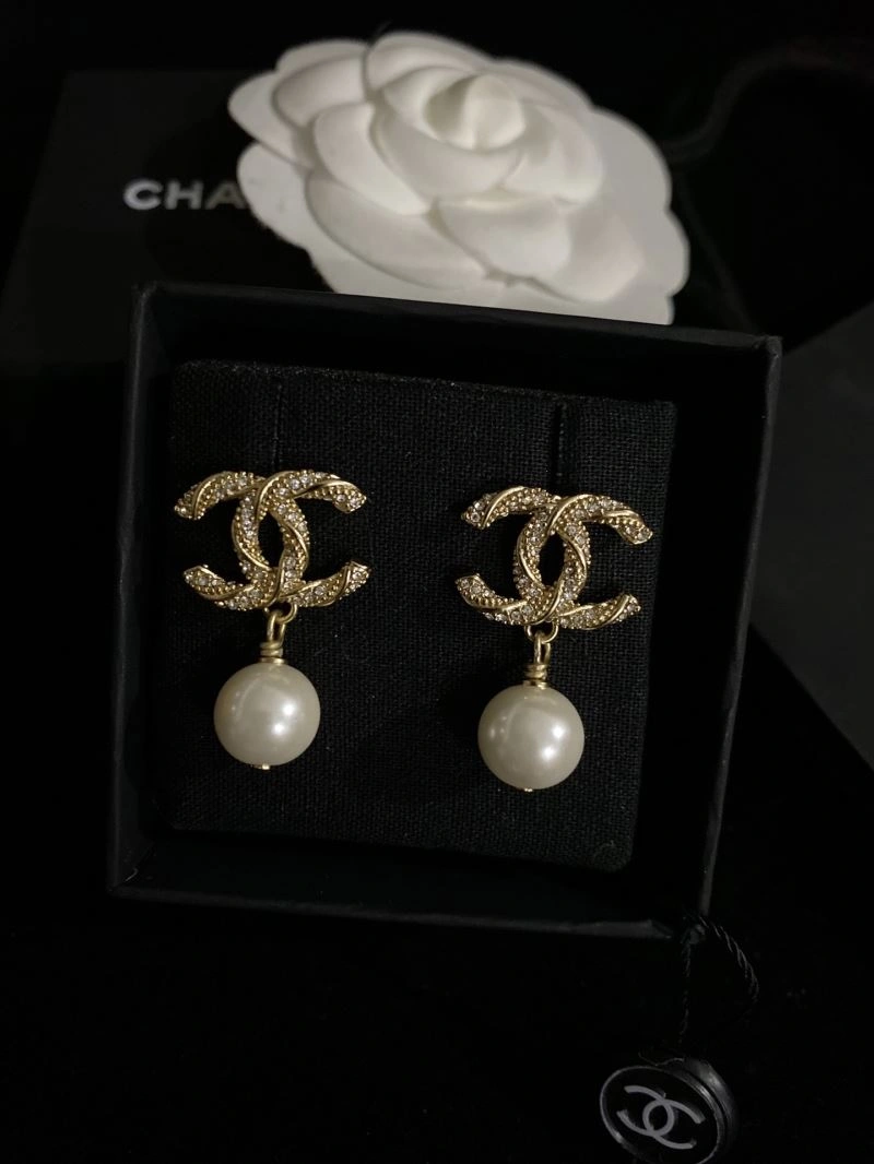 FashionForward Chanel Earrings 231737