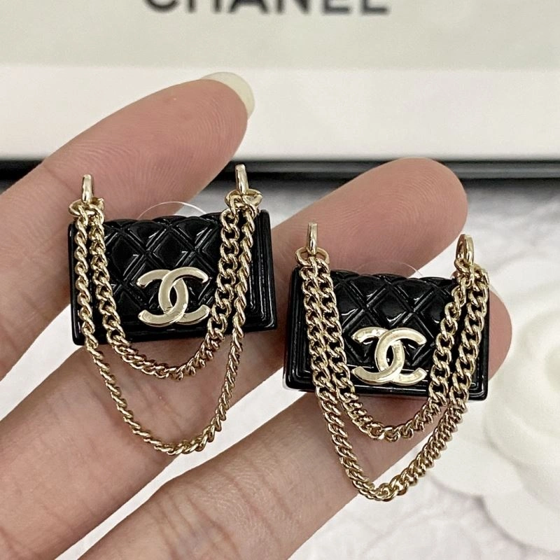 HighQuality Chanel Earrings 231835