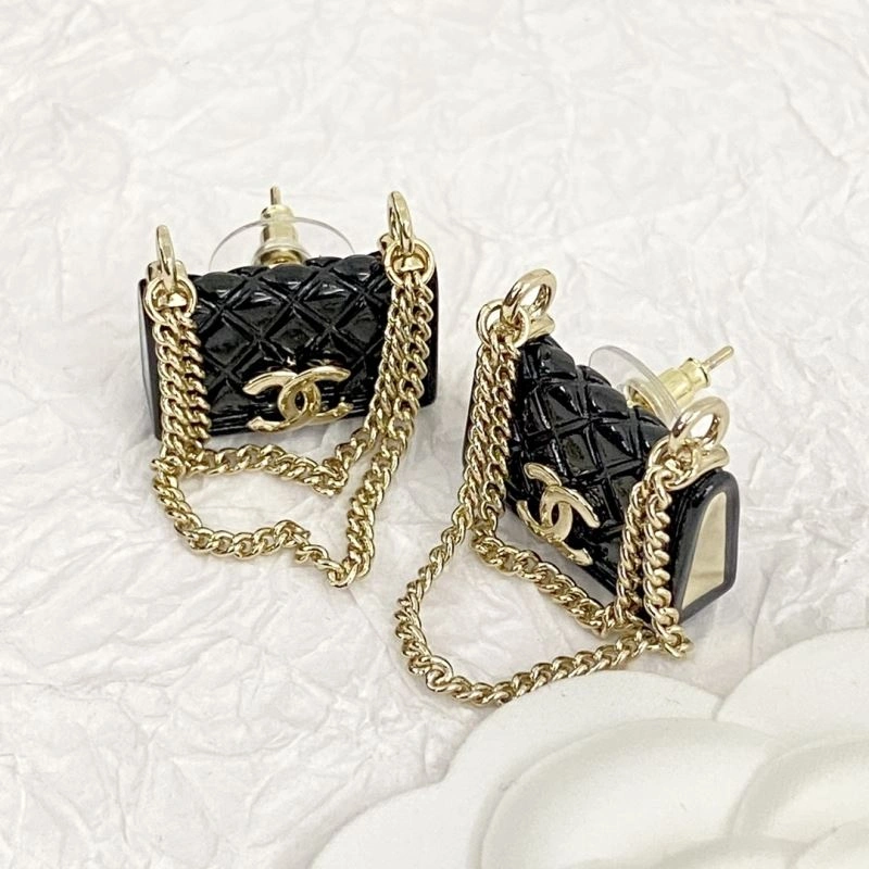 HighQuality Chanel Earrings 231835