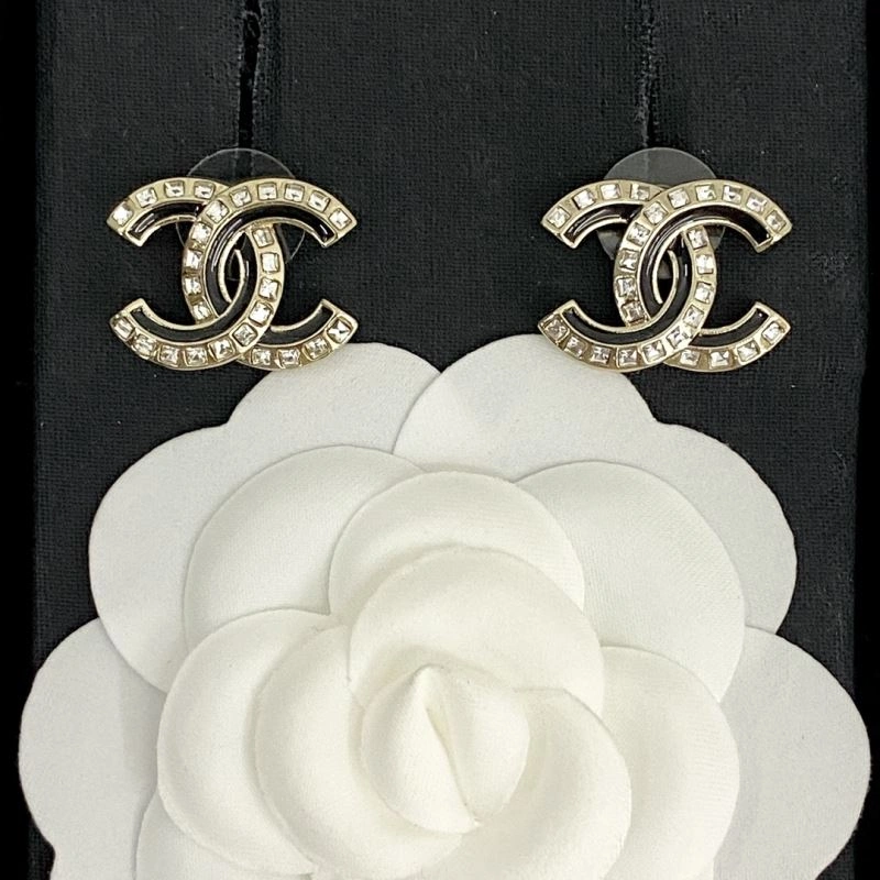 Chanel Earrings Breathable 231746