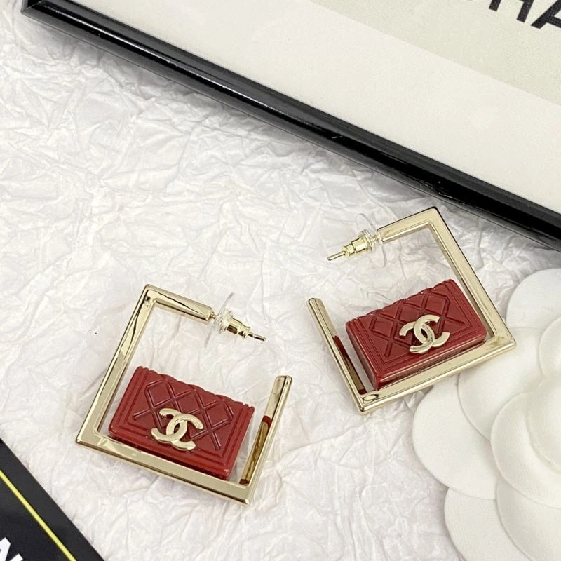 Chanel Earrings Lightweight 231747