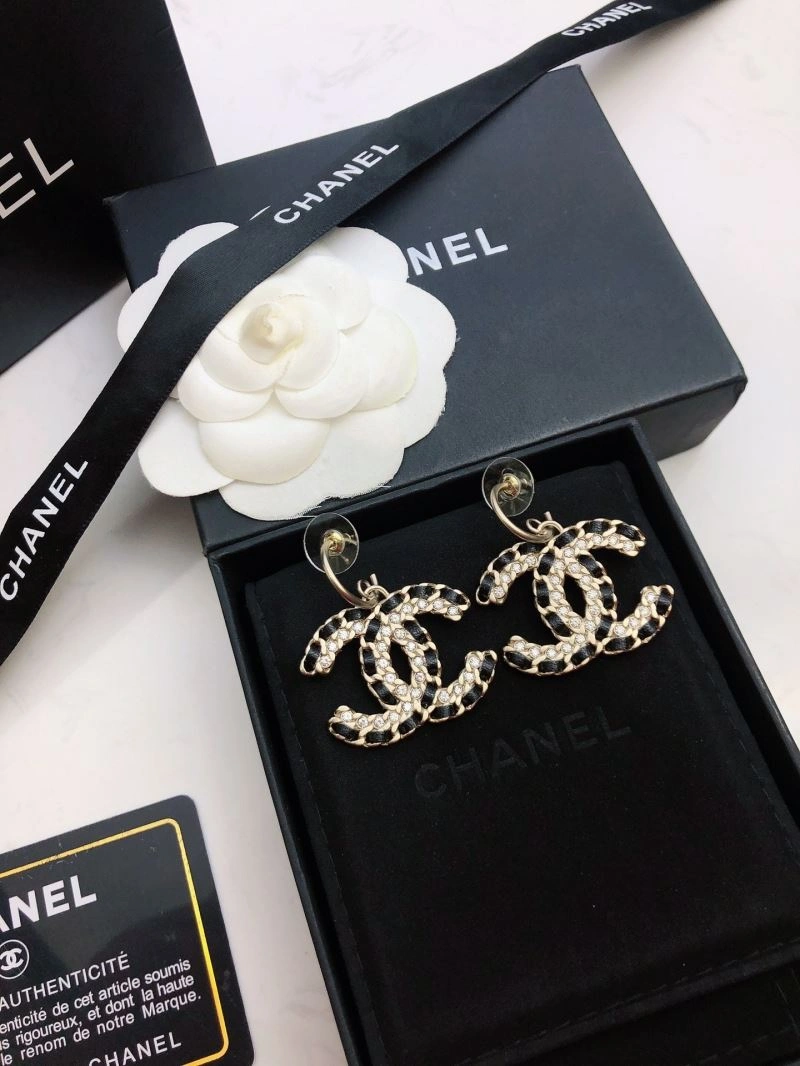 Chanel Earrings WellDesigned 231715